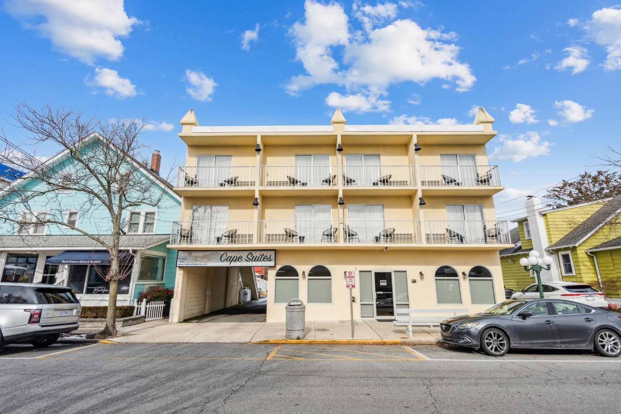 Cape Suites Room 3 - Free Parking! Hotel Room Rehoboth Beach Exterior photo