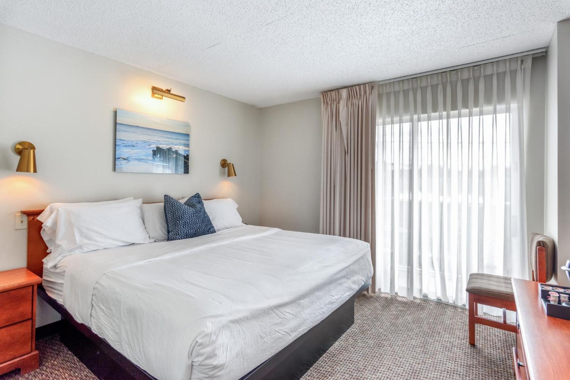 Cape Suites Room 3 - Free Parking! Hotel Room Rehoboth Beach Exterior photo